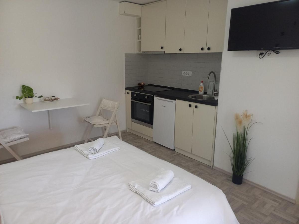 Apartman Flora Vrdnik Ngoại thất bức ảnh